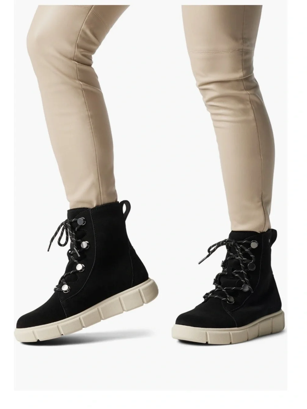 Sorel Explorer 3 Joan Waterproof Winter Boot Black & Chalk Women’s Size 7.5